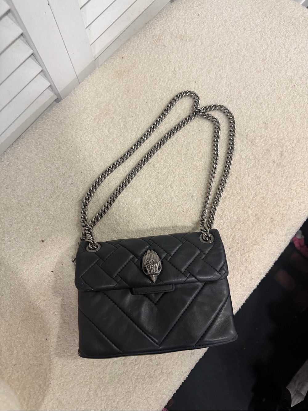 Kurt Geiger London
Kensington leather shoulder bag
